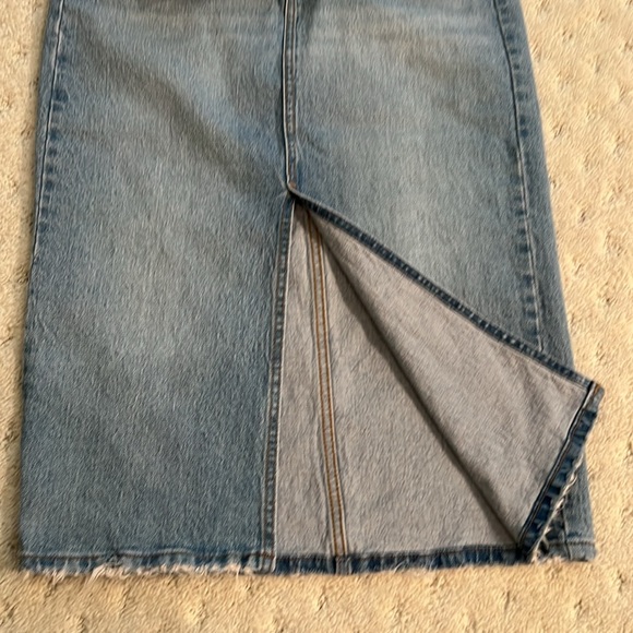 Universal thread midi high-rise denim skirt. - Picture 5 of 9